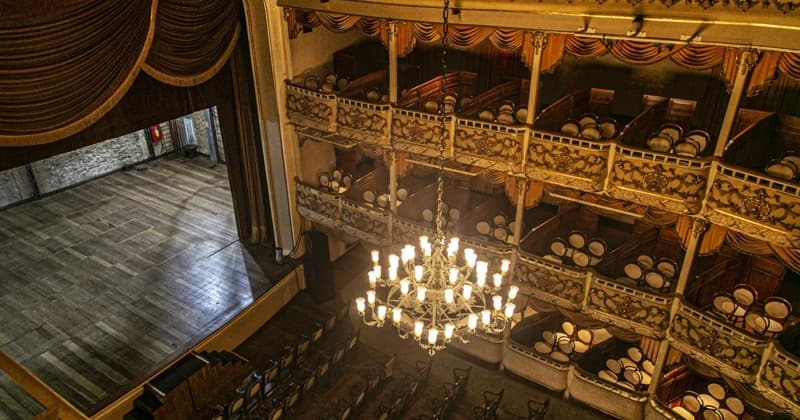 Theatro Municipal recebe adaptação da obra de Graciliano Ramos