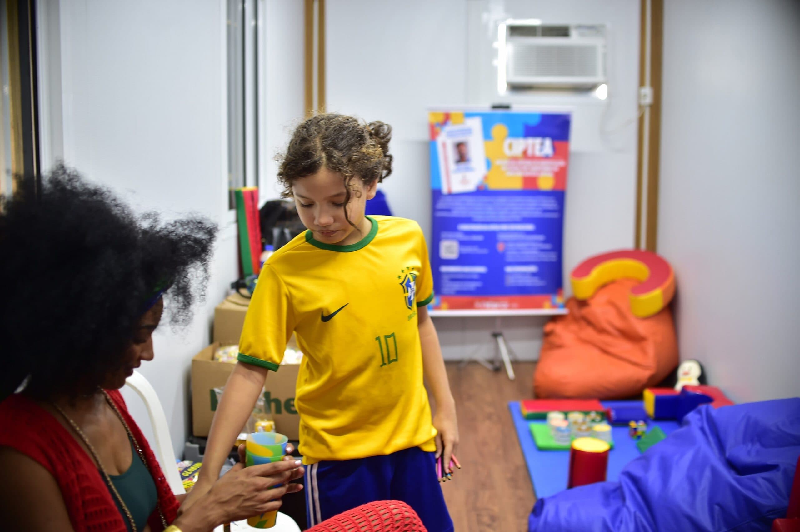 Caminho Niemeyer ganha espaço de autorregulação para pessoas com deficiência em eventos