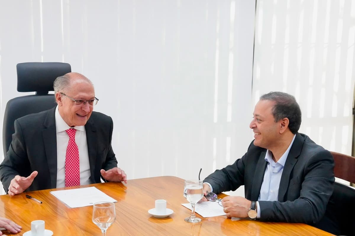 Prefeito Rodrigo Neves vai a Brasília tratar de pautas importantes para o desenvolvimento de Niterói